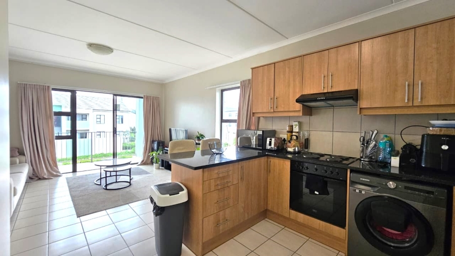 To Let 2 Bedroom Property for Rent in Burgundy Estate Western Cape